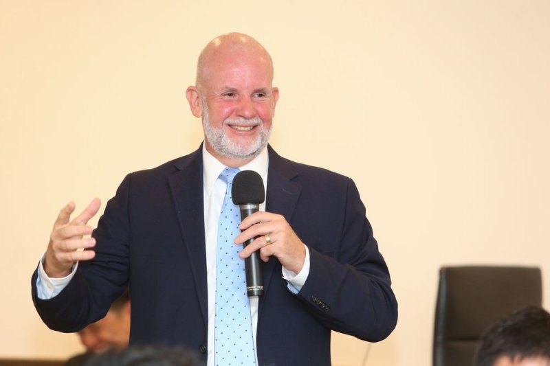 2016 Symposium with Mr. Victor Do Prado